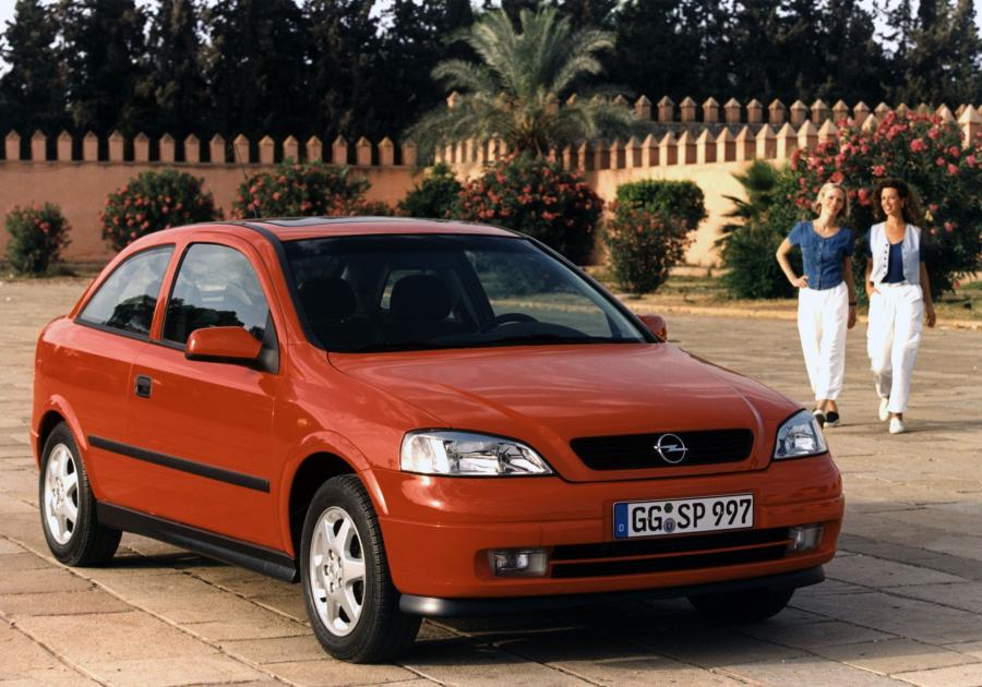  Opel Astra 3-Door (G) 1998 года  (фото 19 из 36)